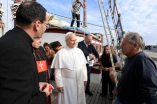 2-Visita ao navio-escola da paz "Med 25 Bel Espoir"