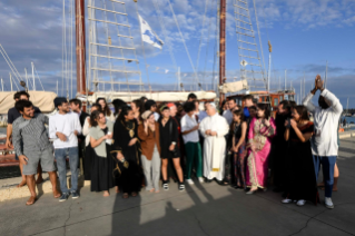 23-Visita ao navio-escola da paz "Med 25 Bel Espoir"