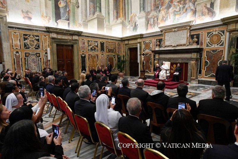 El Papa, a los miembros de ODUCAL