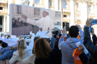 9-To Pilgrims from the Dioceses of Tuscany 