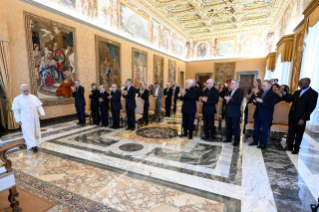 3-An die Gemeinschaft der Autoren der Zeitschrift „La Civiltà Cattolica”