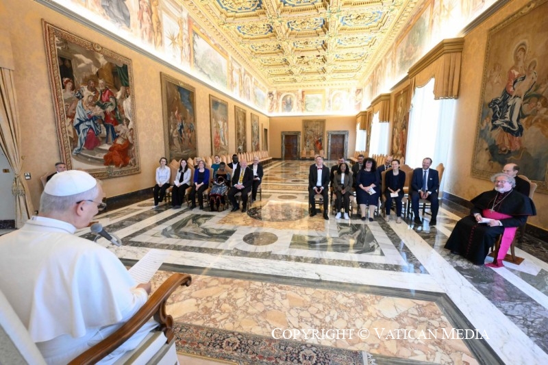 0-Alla Delegazione della "Weltkirche & Dialog" dell'Arcidiocesi di Colonia
