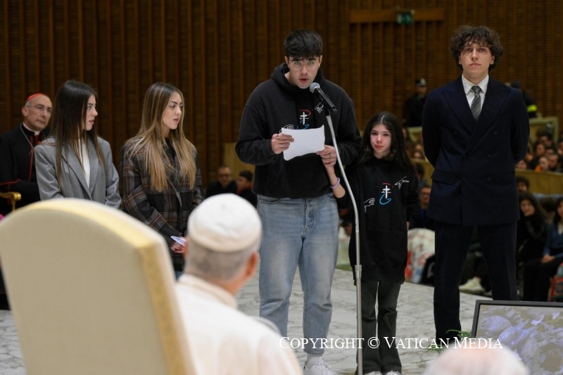 24-Incontro con gli adolescenti e i giovani di Roma