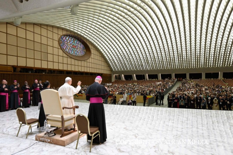 1-Aux membres du Renouveau charismatique catholique