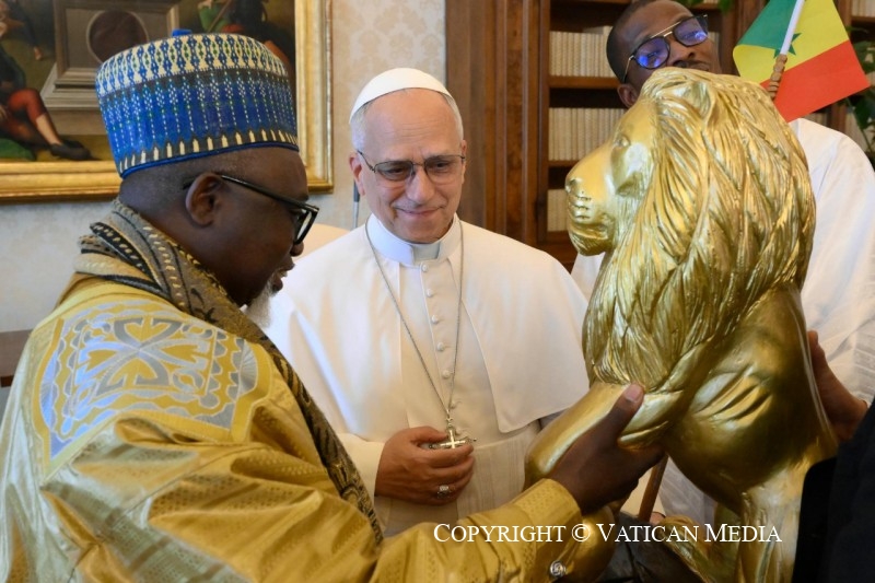 2-Alla Delegazione dei Capi e dei Rappresentanti della Comunit&agrave; Musulmana del Senegal
