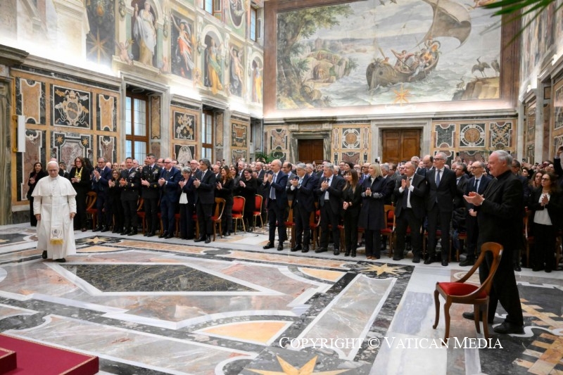 0-A los Participantes en el Encuentro promovido por el Centro Nacional italiano de Trasplantes