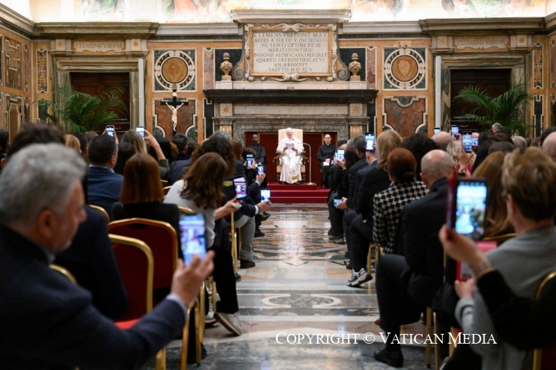 4-A los Participantes en el Encuentro promovido por el Centro Nacional italiano de Trasplantes