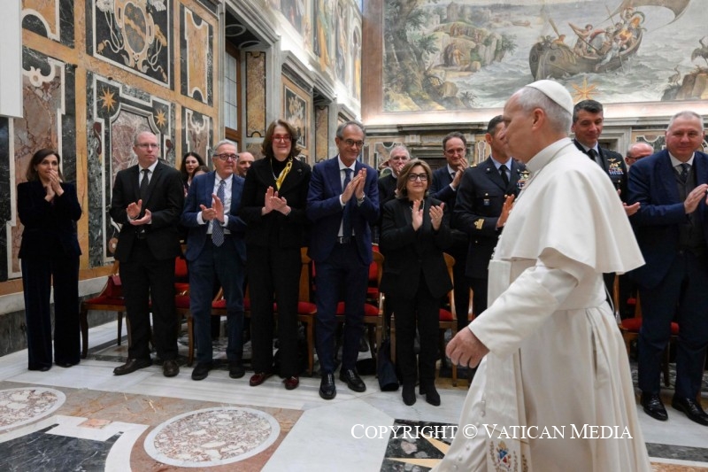 1-A los Participantes en el Encuentro promovido por el Centro Nacional italiano de Trasplantes