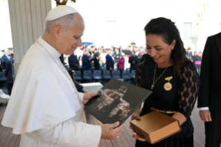 14-Aux participants au Jubilé du Monde Éducatif (Rencontre avec les éducateurs)