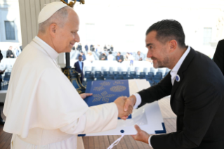 17-Aux participants au Jubilé du Monde Éducatif (Rencontre avec les éducateurs)