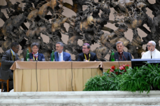 11-An die Teilnehmer der Heilig-Jahr-Feier der Synodenteams und Mitwirkungsgremien