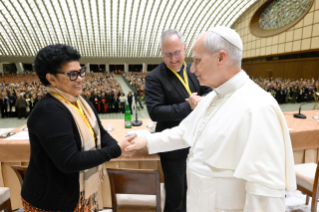 10-An die Teilnehmer der Heilig-Jahr-Feier der Synodenteams und Mitwirkungsgremien