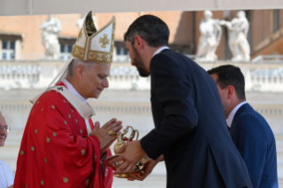 47-Domingo de Pentescostés - Santa Misa
