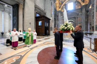 46-28<sup>th</sup> Sunday in Ordinary Time – Holy Mass