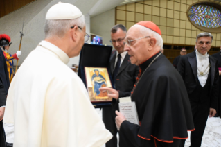 0-Aos membros da Ordem Equestre do Santo Sepulcro de Jerusalém
