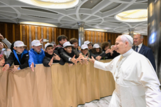 24-Aos estudantes participantes no Jubileu do Mundo Educativo