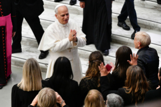 28-Aos estudantes participantes no Jubileu do Mundo Educativo