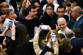 29-Aos estudantes participantes no Jubileu do Mundo Educativo