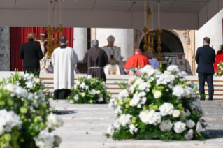 12-XXIX domenica del Tempo Ordinario – Santa Messa e canonizzazione