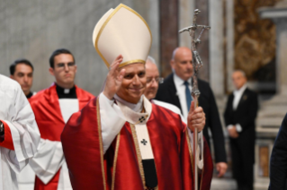 1-Santa Missa em sufrágio do Papa Francisco e dos cardeais e bispos falecidos durante o ano