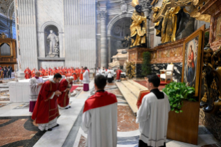9-Santa Missa em sufrágio do Papa Francisco e dos cardeais e bispos falecidos durante o ano