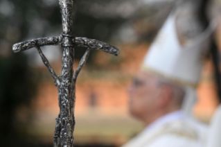 8-Solennité du Corps et du Sang du Christ - Messe, procession et bénédiction eucharistique