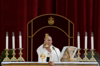28-Solennité du Corps et du Sang du Christ - Messe, procession et bénédiction eucharistique