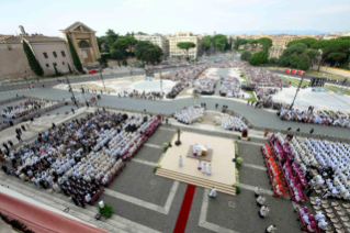 34-Solennité du Corps et du Sang du Christ - Messe, procession et bénédiction eucharistique