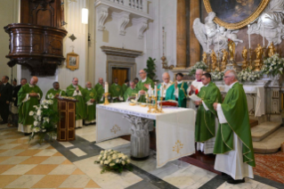 24-Santa Missa