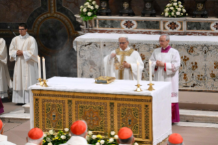39-Holy Mass <i>pro Ecclesia</i> celebrated by the Roman Pontiff Leo XIV with the Cardinals