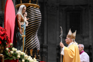 40-Solemnity of the Nativity of the Lord - Midnight Mass