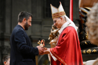 32-Santa Messa con gli universitari delle Università Pontificie