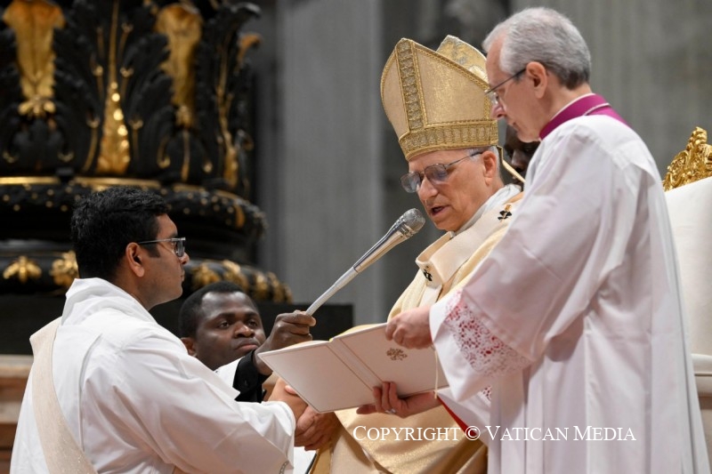 2-IV Domingo de Pascua &ndash; Santa Misa con ordenaciones sacerdotales