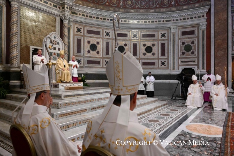 14-Misa con ordenaciones episcopales