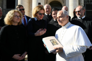 45-Audiencia general