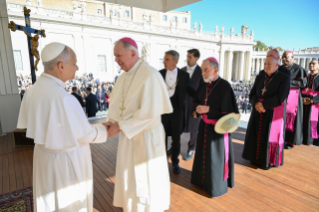 24-Audiencia general