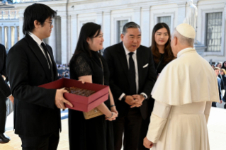 43-Audiencia general