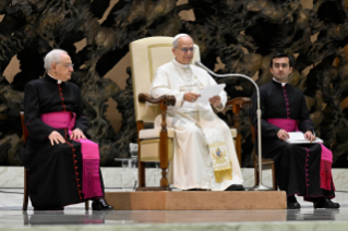 10-Audiencia General