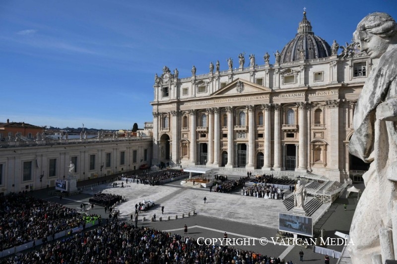 13-Audiencia general