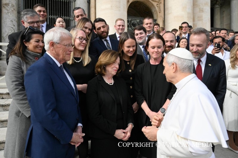 42-Audiencia general