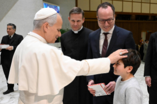 19-Audiencia General