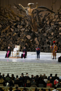 13-Audiencia general