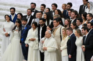 25-Audiencia general