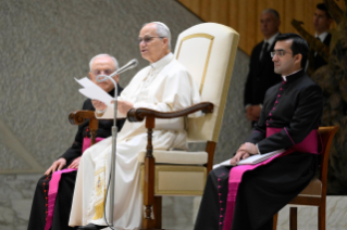 10-Audiencia General