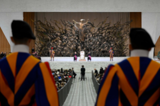 12-Audiencia General