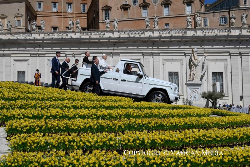 18-Audiencia general