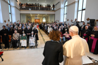 4-الزّيارة الرّسوليّة إلى تركيّا: زيارة إلى دار رعاية المسنّين لراهبات الفقراء الصّغيرات