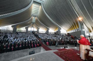 23-الزّيارة الرّسوليّة إلى لبنان: لقاء مع الأساقفة والكهنة والمكرَّسين والمكرّسات والعاملين الرَّعويّين 