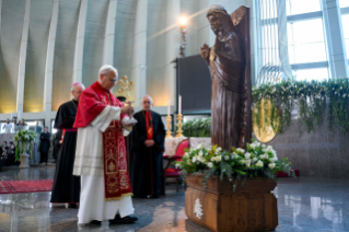 25-الزّيارة الرّسوليّة إلى لبنان: لقاء مع الأساقفة والكهنة والمكرَّسين والمكرّسات والعاملين الرَّعويّين 