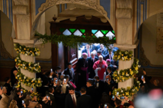 0-Apostolic Journey to T&uuml;rkiye: Prayer Meeting with Bishops, Priests, Deacons, Consecrated Men and Women, and Pastoral Workers